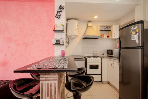 Venta Monoambiente Con Subdivisión. Caseros Centro