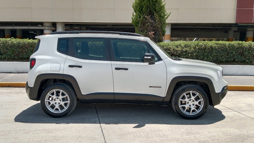 Jeep Renegade 1.8 Sport At