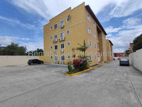 Apartamento En Alquiler En Cabudare Res Bonsai Plaza Con Facil Acceso A Todo Con 2 Habitaciones 1 Baño Cod 25 24066 Comunicate Soy Gabi Irastorza