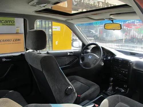 Honda Accord 2.2 Ex 5 p