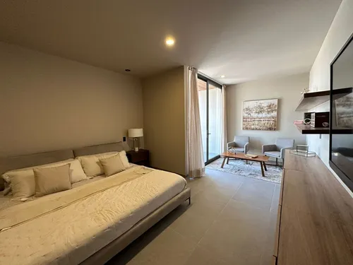 Se Vende Residencia En Altozano, Luxury.,3 Recamaras, 4.5 Baños, Jardín, Cto Ser