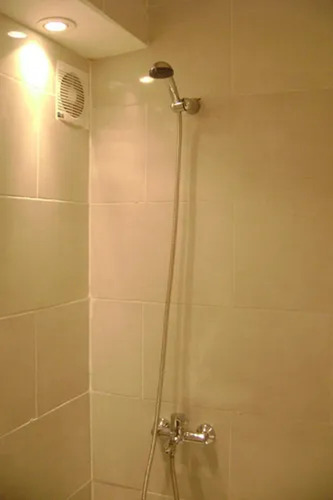 Cochera En Venta 45 M2 Cercana A Plaza Devoto Baño