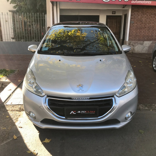 Imagen 3 de 9 de Peugeot 208