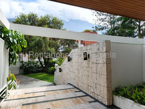 En Venta Apartamento - Urb. Los Palos Grandes.