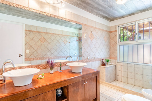 Venta Casa A 300 Metros Del Mar