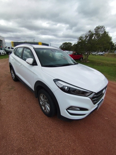 Imagen 5 de 17 de Hyundai Tucson 2017 2.0 16v