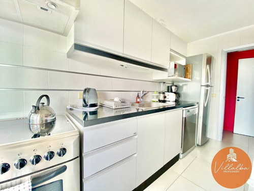 Imagen 10 de 18 de Torre Francia Venta Piso Alto Punta Del Este