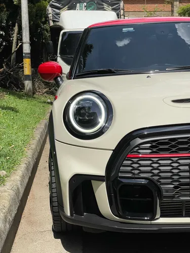 Mini John Cooper Works Iconic 2.0 Turbo Automático