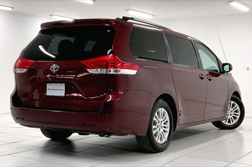 Imagen 13 de 25 de Toyota Sienna 5 Pts Xle, Ta, Ba, Bl, Consola En Toldo, Ra-