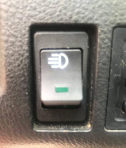 Suiche Universal Para Luces Carros