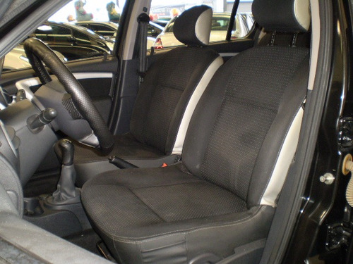 Renault Sandero Stepway 1.6 16v Hi-flex 5p Mauro Automóveis