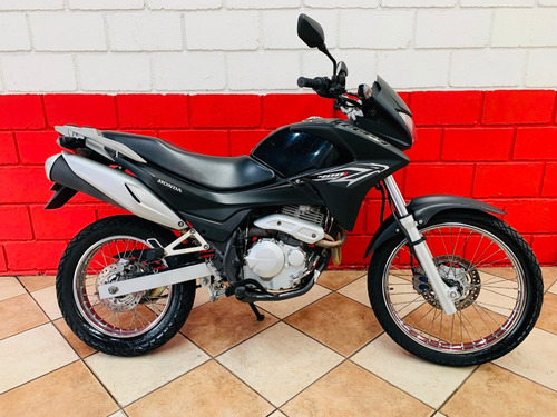 Honda Nx 400i Falcon - Preta - 2014 - Financiamos