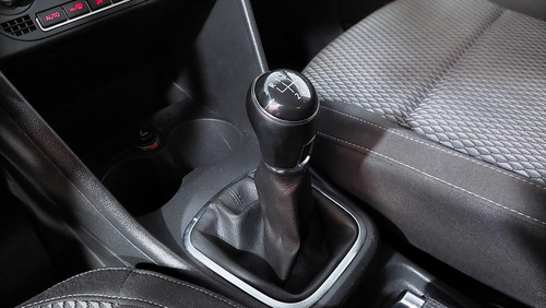 Imagen 13 de 21 de Volkswagen Polo 1.6 Comfortline