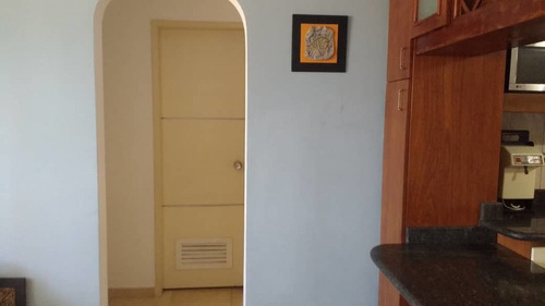 Imagen 5 de 14 de Ciudad Casarapa Parcela 21 Alta Dos Estacionamiento