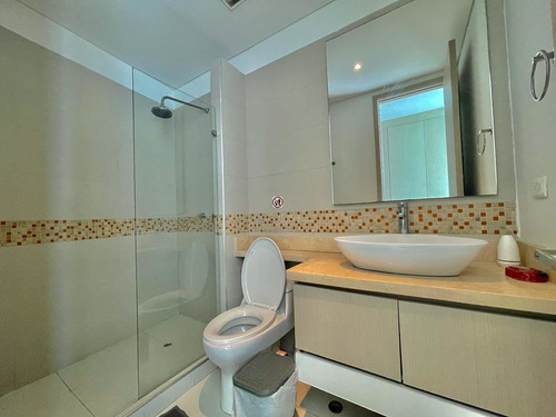 Imagen 12 de 15 de Venta Apartamento De Uso Mixto De 3 Alc Frente Al Mar Bocagrande