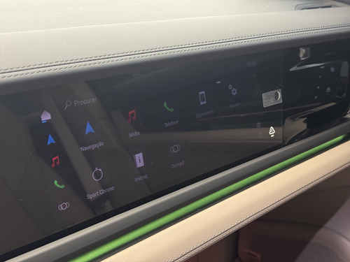 Porsche Panamera 4 E-HYBRID