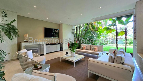 Hermosa Casa En Venta En Los Chorros Consultar Precio 25-19612 Cs