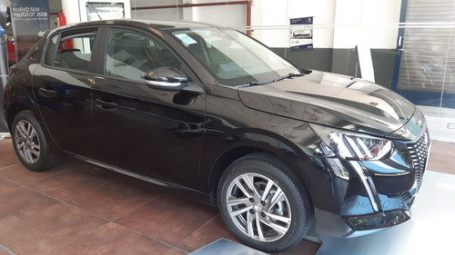 Imagen 2 de 18 de 208 Feline Tiptronic 2022