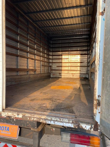 Imagem 6 de 9 de Bau De Aluminio Com 5,00m