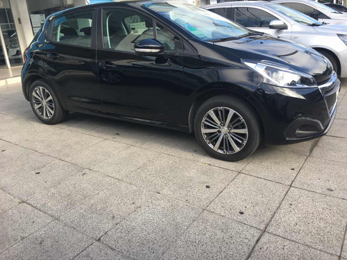 Peugeot 208 1.6 Allure 2017