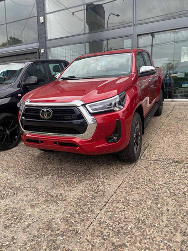 Imagen 5 de 7 de Toyota Hilux 2021 2.8 Cd Srx 177cv 4x2 At