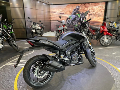 Imagen 2 de 15 de Bajaj Dominar 400 Ug 40hp Lidermoto Martinez