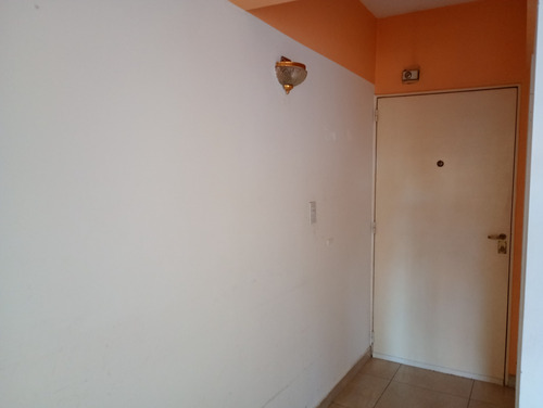 Depto. 3 Amb. Fte. C/balcon Santo Tome Al 3200