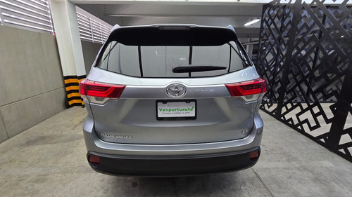 Toyota Highlander 3.5 Le At