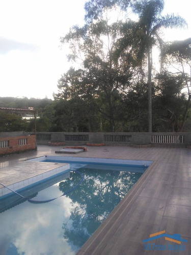 Imagem 13 de 15 de Chácara Ibiúna C/piscina - 03 Quartos. 1.200 M2 / Escriturado Não Financia - 3168