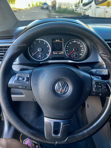 Volkswagen Fox 1.6 16v Msi Highline Total Flex I-motion 5p