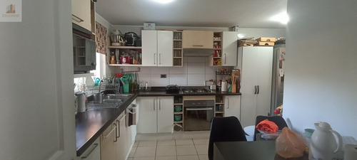 Casa En Arriendo De 4d/3b Cond. Las Olas Laguna Del Sol