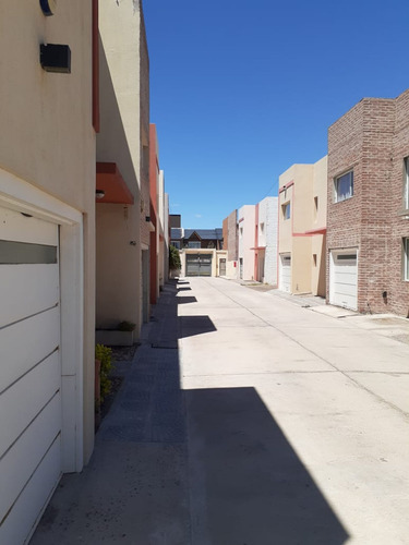 Imagen 22 de 22 de Venta Casa En Ph Tres Dormitorios