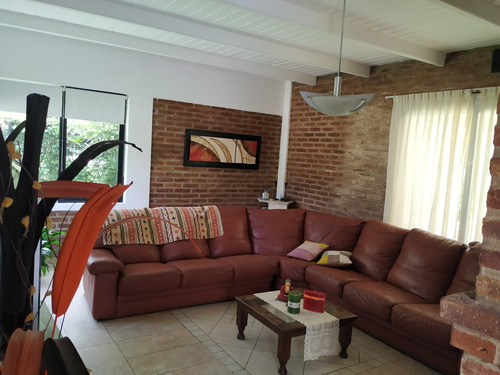 San Isidro Casa 3 Dormitorios Escritorio Piscina Jardín