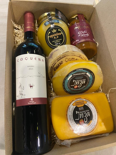 Box Vino Coquena + Productos Regionales