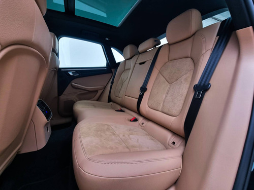 Imagem 12 de 14 de Porsche Macan 2.0 16v Gasolina 4p Automático