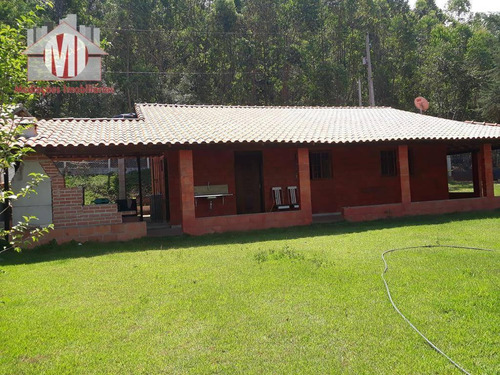 Chácara Arborizada Com Riacho, Ótimo Bairro, 02 Dormitórios À Venda, 2000 M² Por R$ 280.000 - Pedra Bela/sp - Ch0046