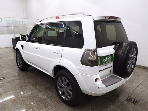 Imagem 8 de 14 de Pajero Tr4 2.0 Flex 4x2 Aut 2015