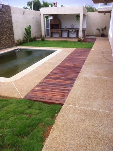Imagen 6 de 14 de Town House En Urb. Maneiro