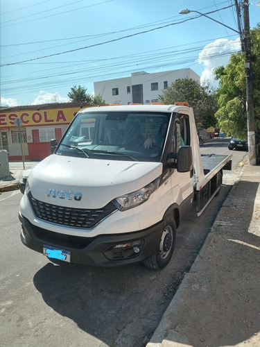 Guincho Iveco 35 S 150 Plataforma Hidráulica 5x2,10
