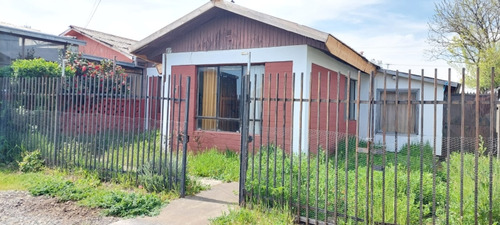 Casa 2d 1b 2e Villa Los Robles Chillán