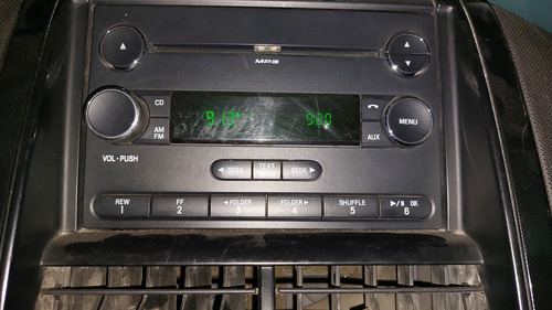 Ford Explorer 4.0 XLT BASE 4X2 V6 TELA AT