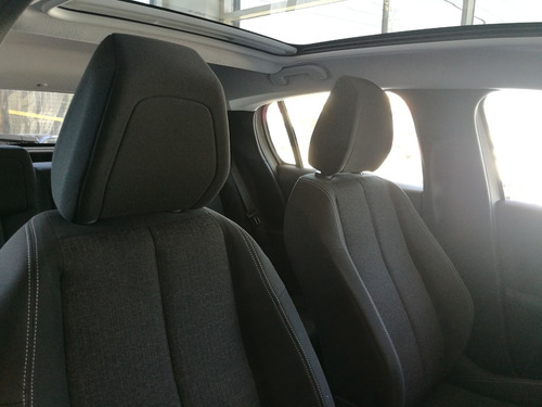 Peugeot 208 Active Tiptronic