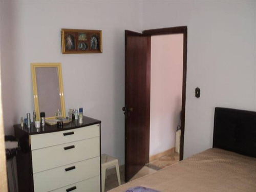 Imagem 28 de 30 de Bem Perto Da Praia Num Terreno De 5 X 25 Com Duas Vagas De Garagem - Hm663