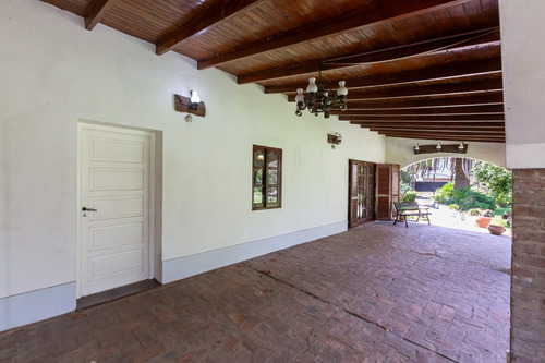Venta Casa Quinta Con Salón De Eventos En Gral Rodriguez