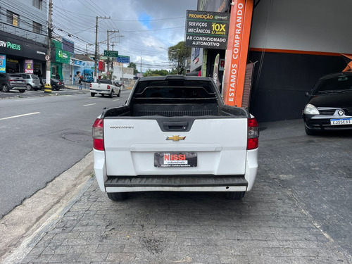 Chevrolet Montana LS 2