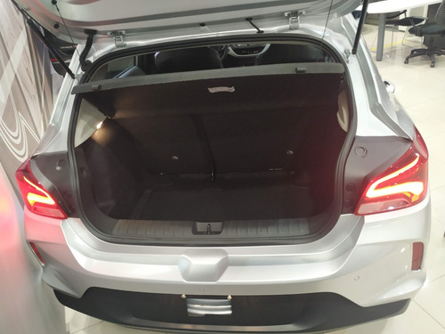 Imagen 4 de 15 de Chevrolet Onix Premier Automático 1.0 Turbo 2022 Gm6552363