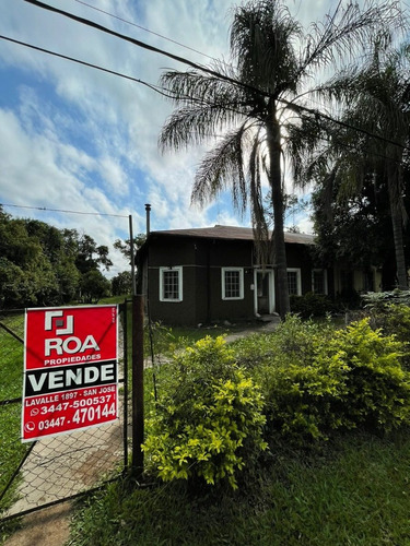 Casa Antigua En Pueblo Liebig - Entre Rios 