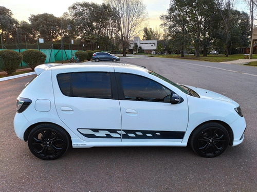 Renault Sandero 2016 2.0 Rs 145cv