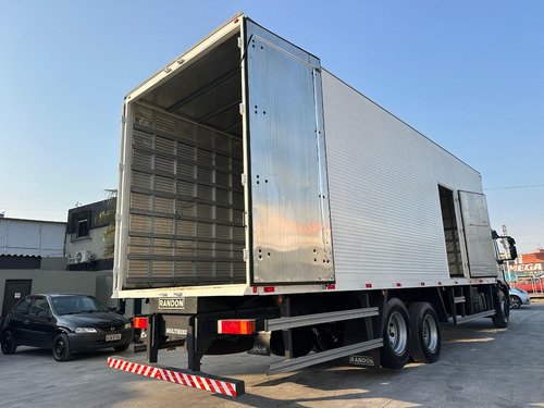 Iveco Tector 24300 Ano 2023 Leito Teto Alto 6x2 Financia