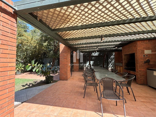 Departamento En Venta De 3d 2b Mas Servicio En Las Condes
